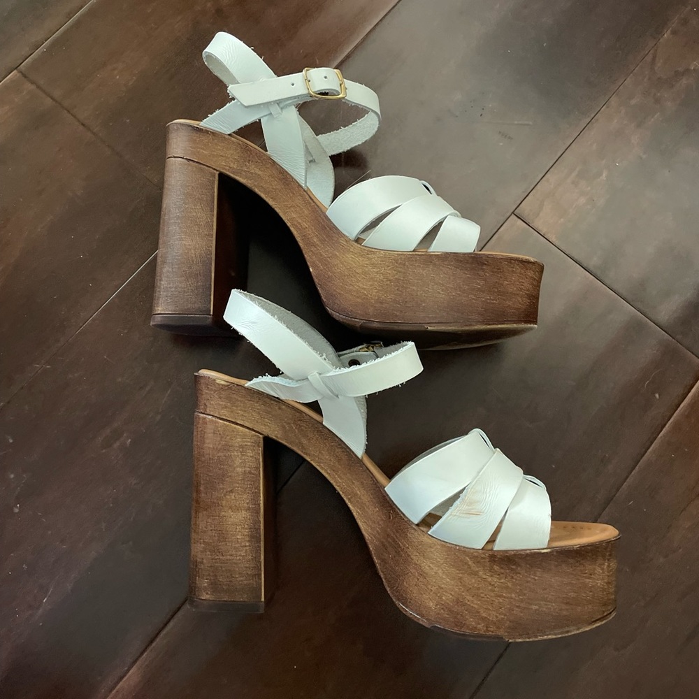 Steve Madden Wood/White Heels Made in Italy